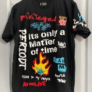 Bleecker & Mercer L graphic tee street style